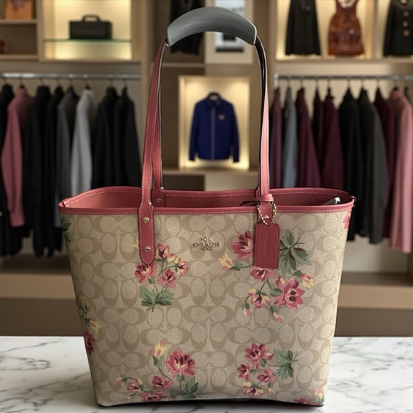 Coach Reversible City Tote w/ Wristlet – NWOT Coral & Floral - Picture 5 of 10